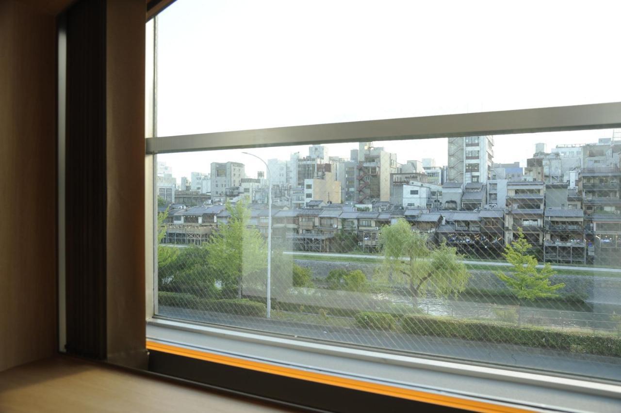 Cafetel Kyoto Sanjo For Ladies Bagian luar foto